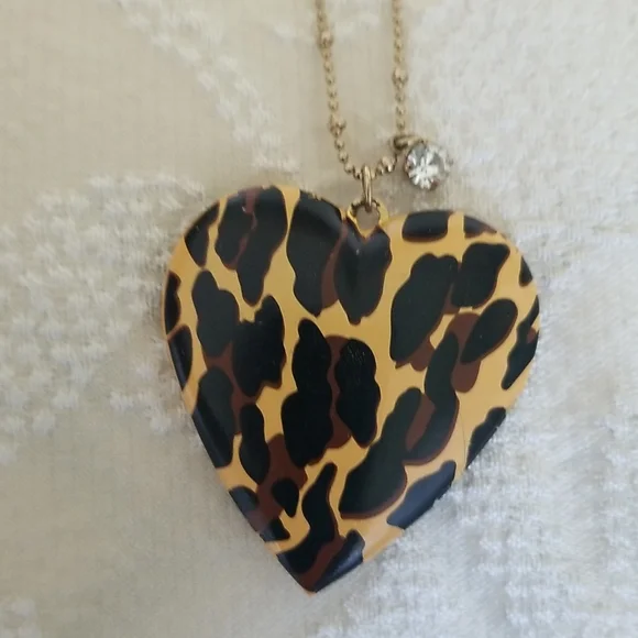 Vintage Betsey Johnson Leopard Print Heart Necklace - Picture 4 of 10